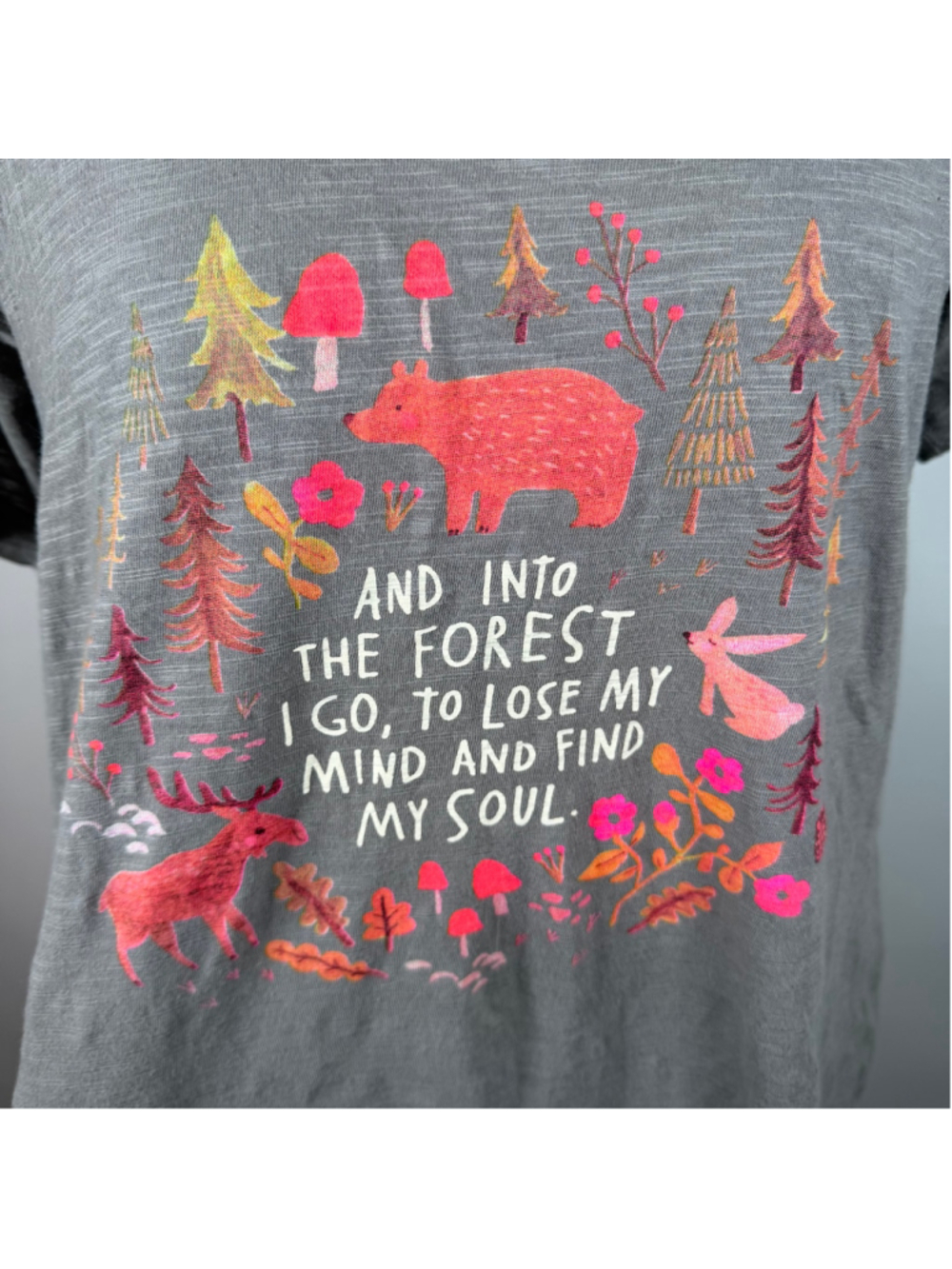 Natural Life Boho Graphic Tee Women's Size XL Gray Into The Forest I Go T- Shirt - Picture 9 of 10